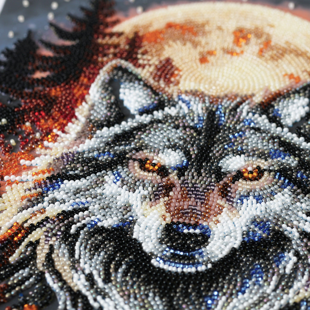 Main Bead Embroidery Kit - Alpha Wolf AB-981-3
