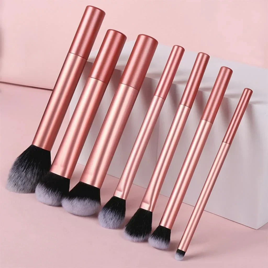 Makeup Brush Set with Storage Bag – Mini Travel-Friendly Professional Brushes