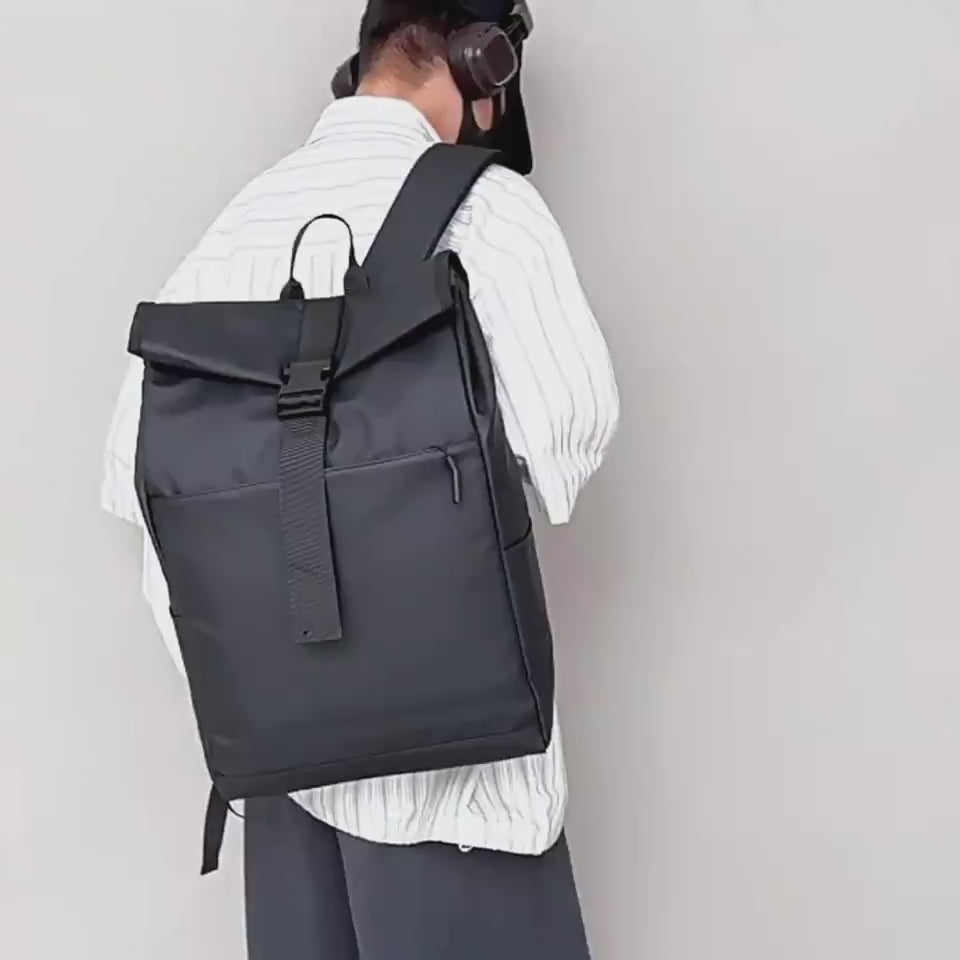 black-demo-backpack.mp4